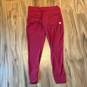 VUORI SIERRA DRAWSTRING DAILY LEGGINGS- SIZE  XL Red Leggings